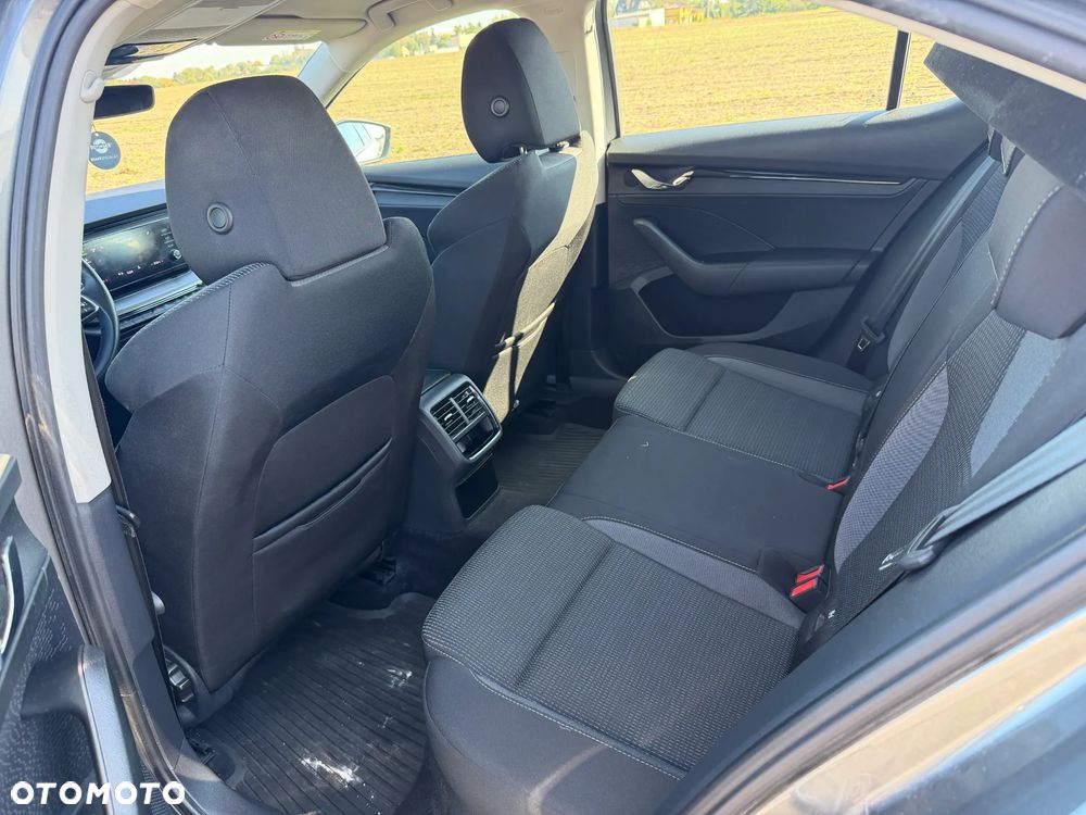 Skoda Octavia 1.0 TSI Ambition - 8
