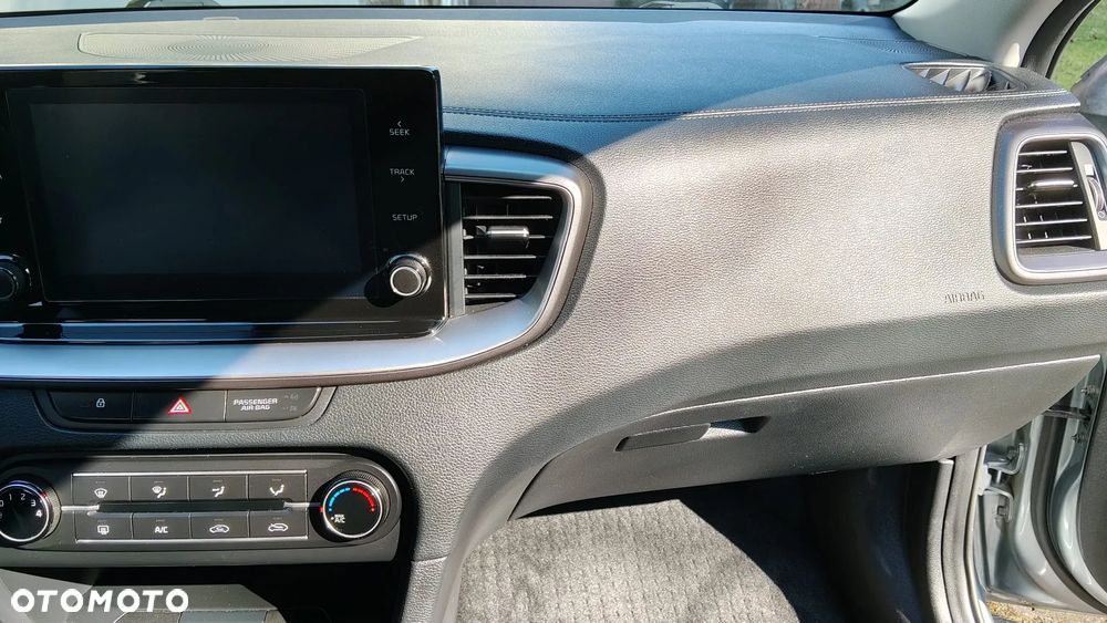 Kia XCeed 1.0 T-GDI L - 15