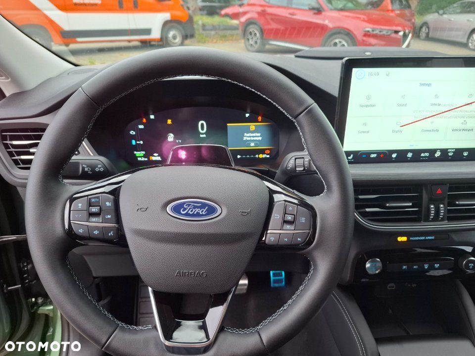 Ford Kuga - 16