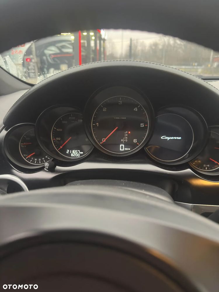Porsche Cayenne Tiptronic S - 11