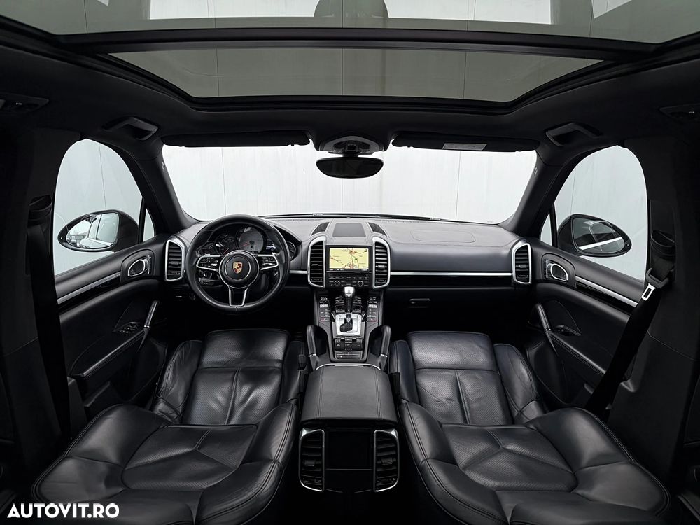 Porsche Cayenne S Platinum Edition - 5