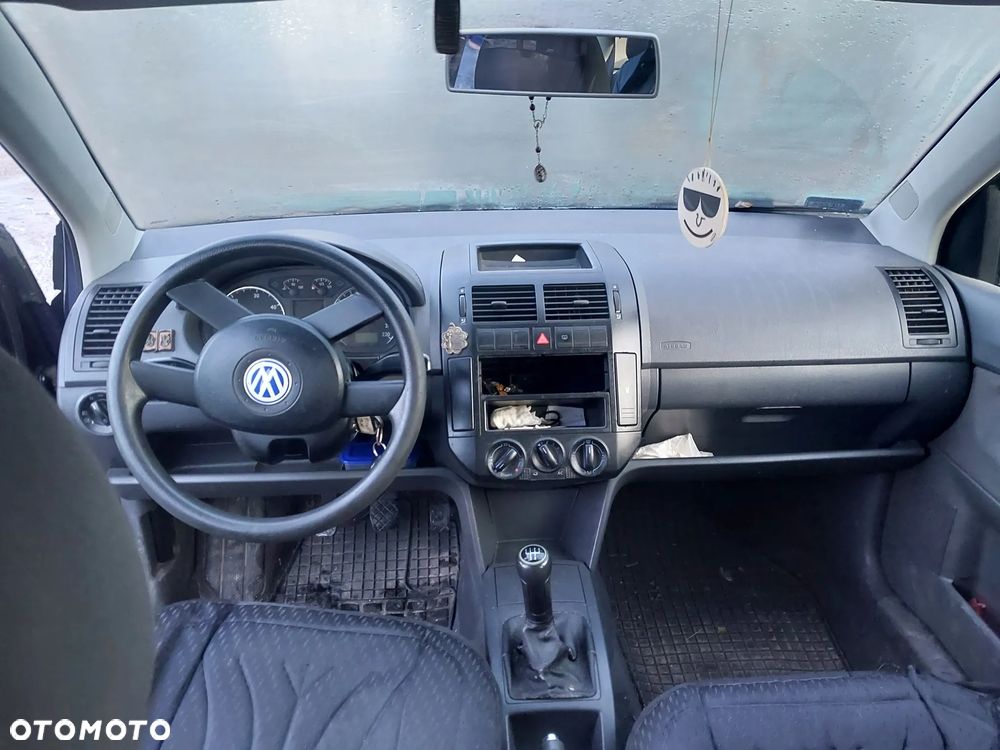 Volkswagen VW Polo 9N IV silnik 1.4 TDI AMF BNM Fabia Ibiza skrzynia biegów EWR 5 biegów maglownica boczek zamek podnośnik Cały na części wszystkie części maska zderzak lampy błotnik drzwi klapa kolor LD5Q maglownica czujnik belka mechanizm deska rozdzielcza poduszka pas szyba mechanizm sterownik moduł - 15