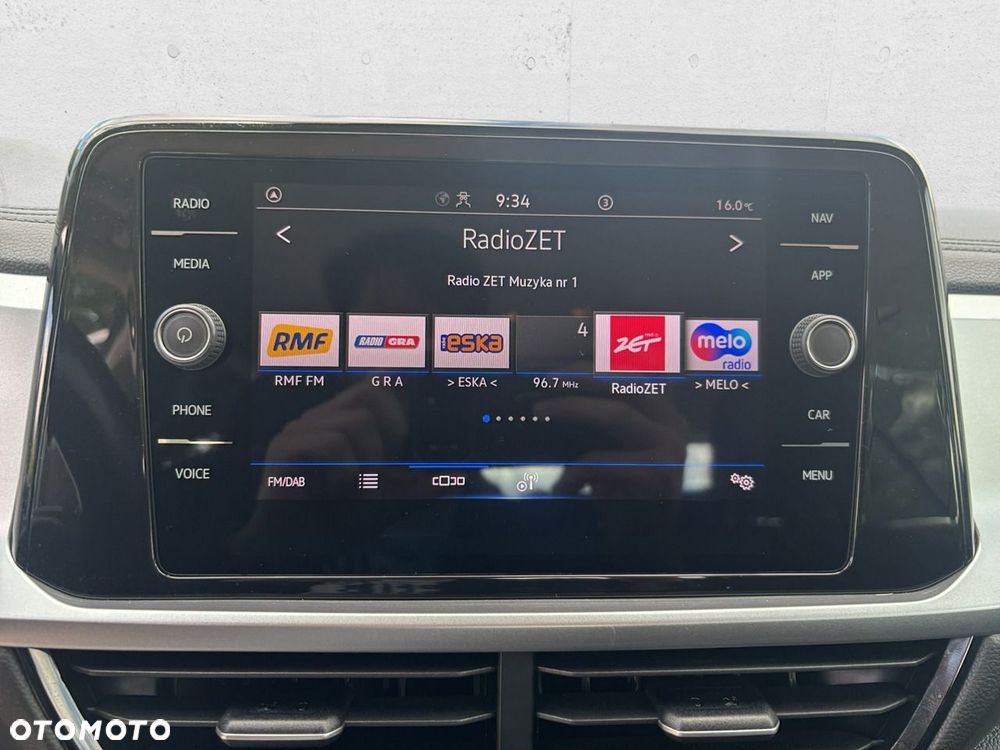 Volkswagen T-Roc - 20