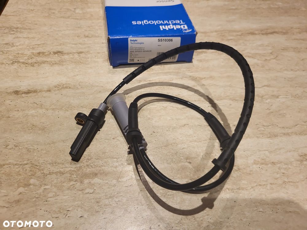 Czujnik ABS tył L/P BMW 5 (E39) 2.0-4.4 09.95-06.03 - 2