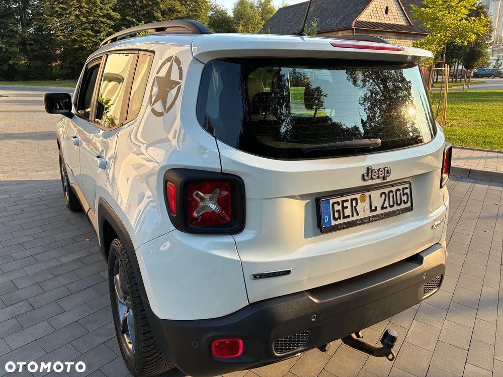 Jeep Renegade - 12