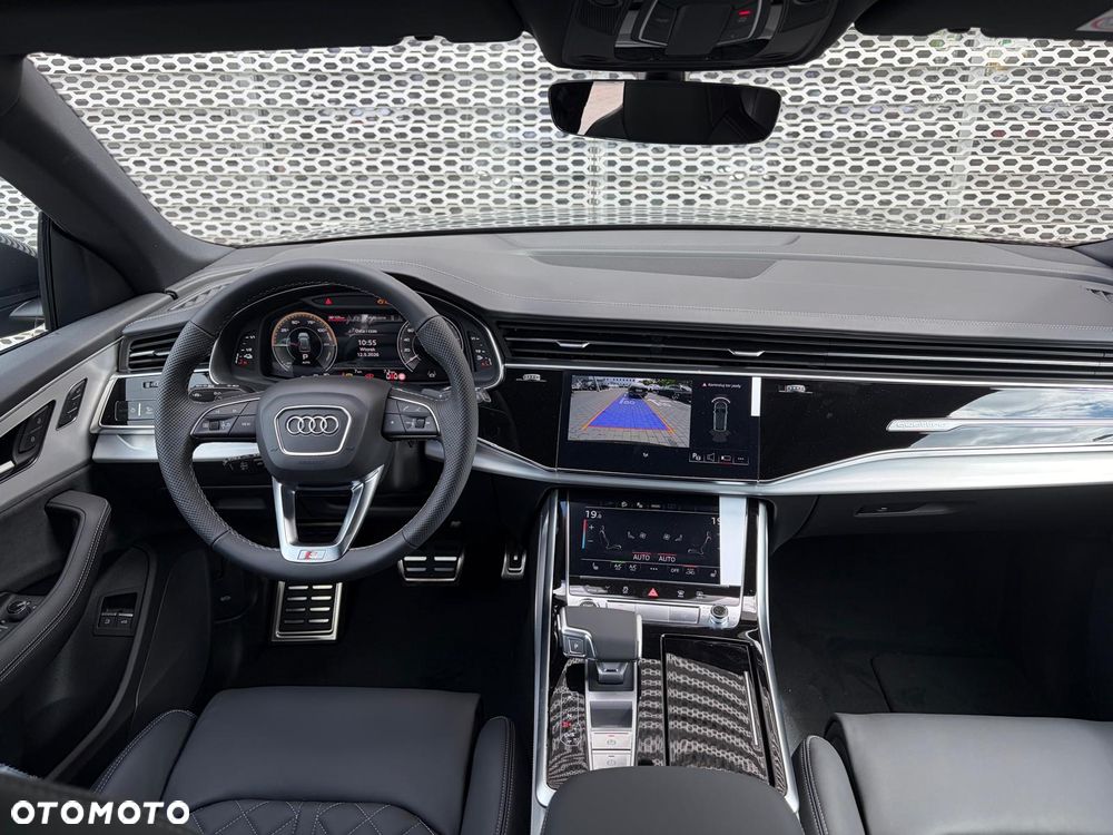 Audi Q8 - 9