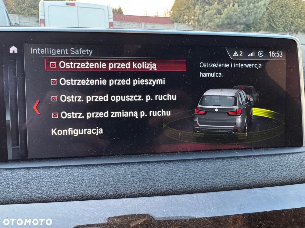 BMW X5 xDrive50i Sport-Aut - 11