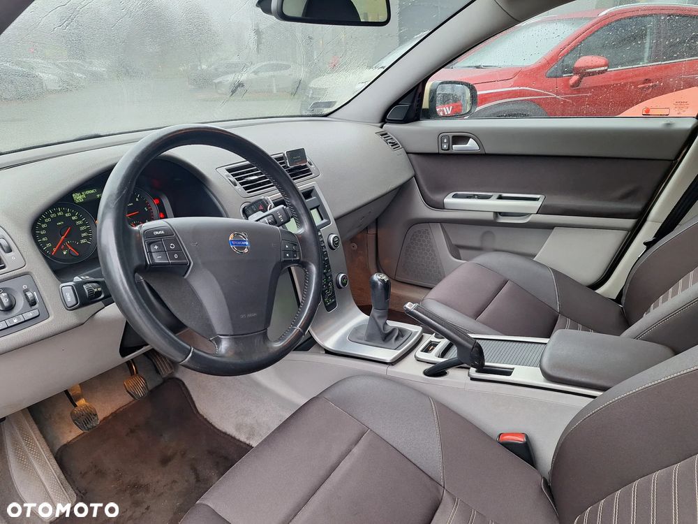 Volvo S40 2.0D Kinetic - 8