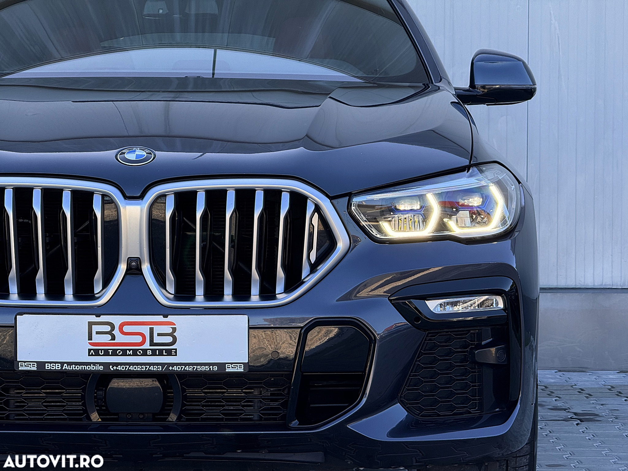 BMW X6 xDrive40i - 11