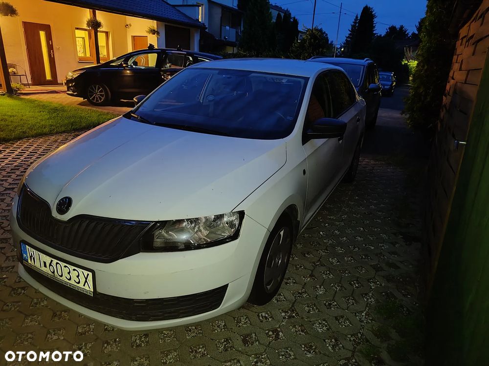 Skoda RAPID 1.2 TSI Active - 4