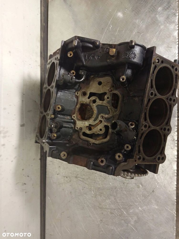Blok silnika Dół Audi Q7 4L VW Tuareg 3.0 TDI V6 BUG 059103021B - 8