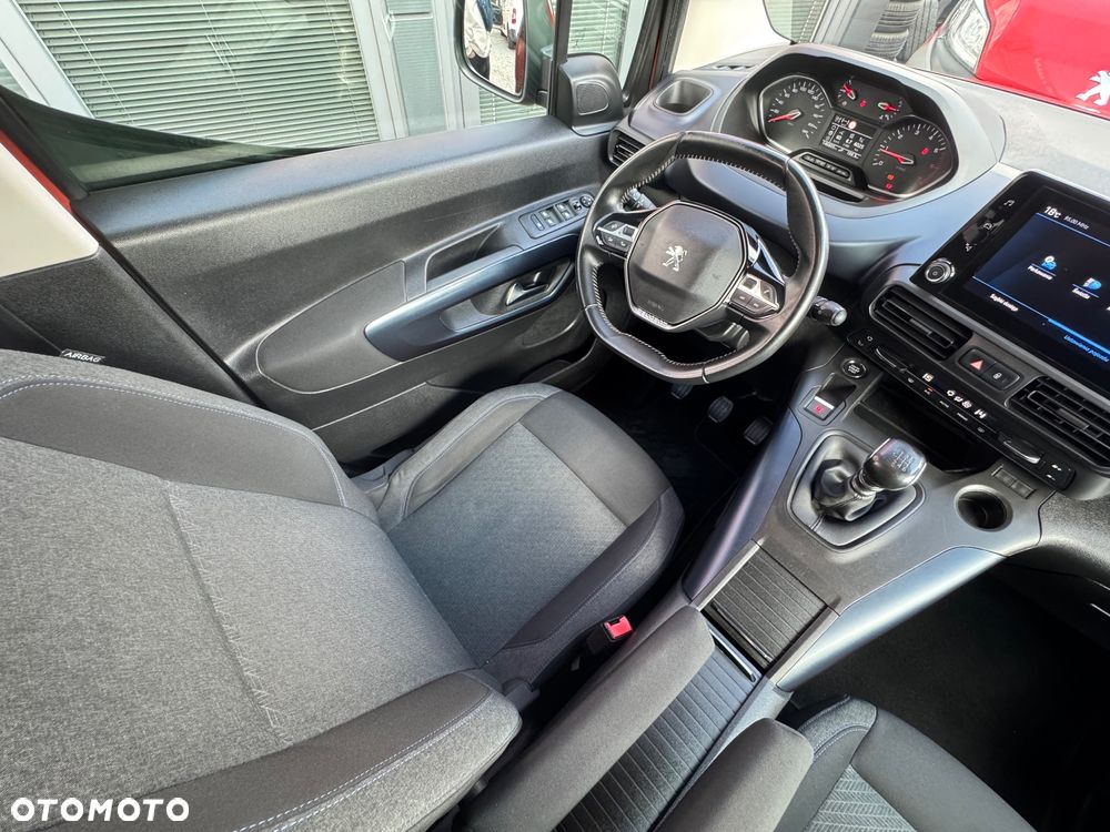 Peugeot Rifter 1.5 BlueHDI Allure Pack S&S - 28