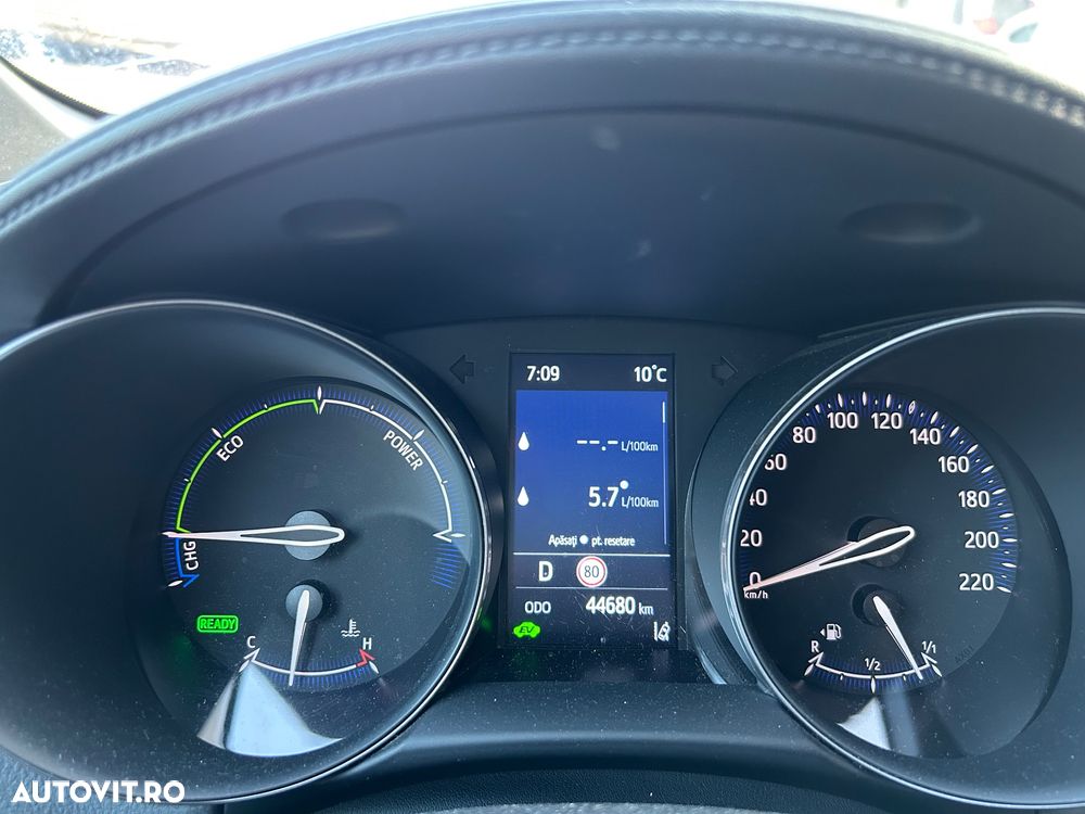 Toyota C-HR 1.8 HEV 140 CP 4x2 CVT Active - 12