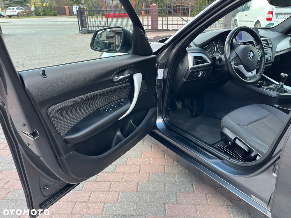 BMW Seria 1 116i Sport Line - 7
