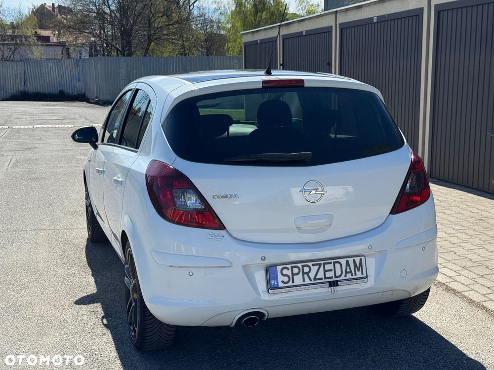 Opel Corsa 1.4 16V Graphite - 6