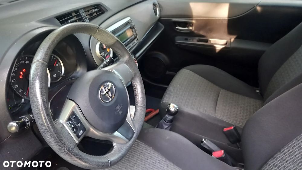 Toyota Yaris 1.0 Active - 7