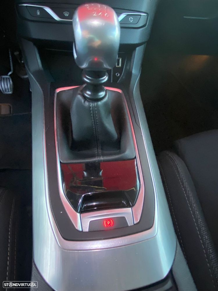 Peugeot 308 SW 1.6 BlueHDi GT Line - 14