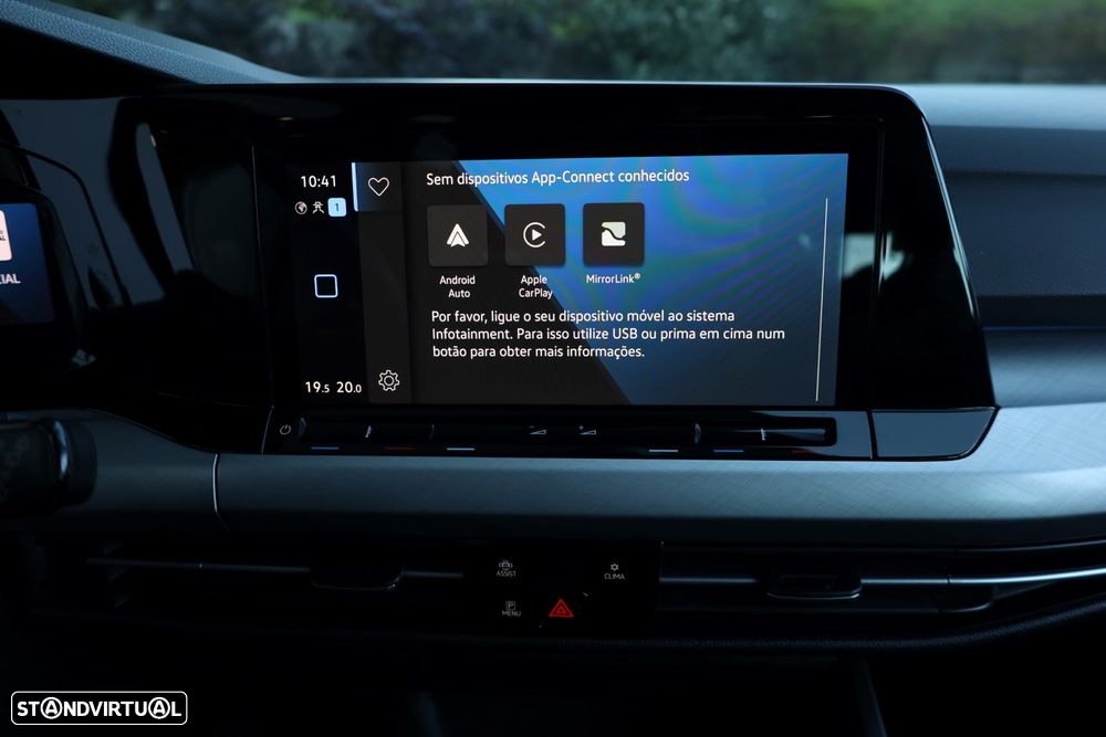 VW Golf 1.0 TSI Life - 24