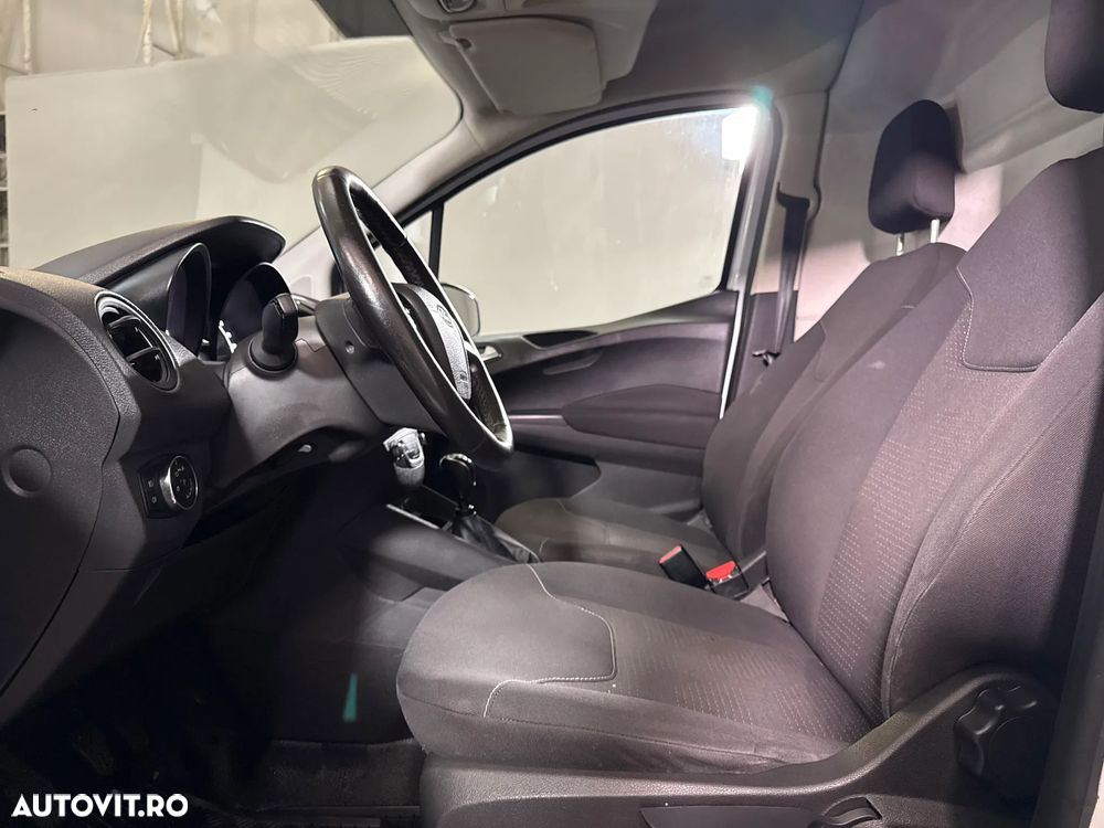 Ford Transit - 19