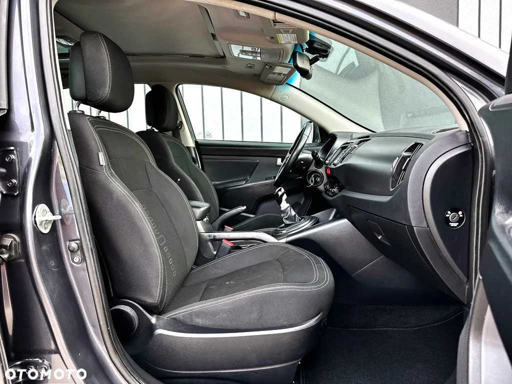 Kia Sportage 1.7 CRDI 2WD ISG Dream-Team Edition - 18