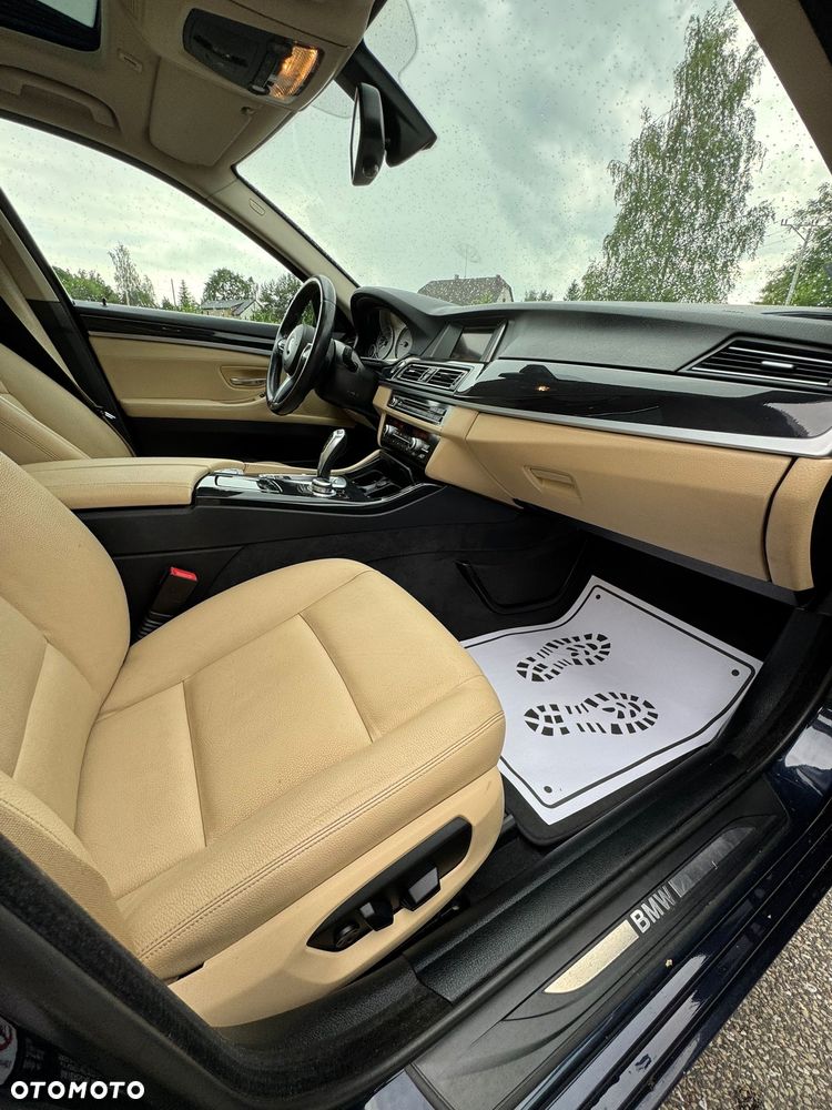 BMW Seria 5 520d xDrive MHEV Business Edition sport - 35