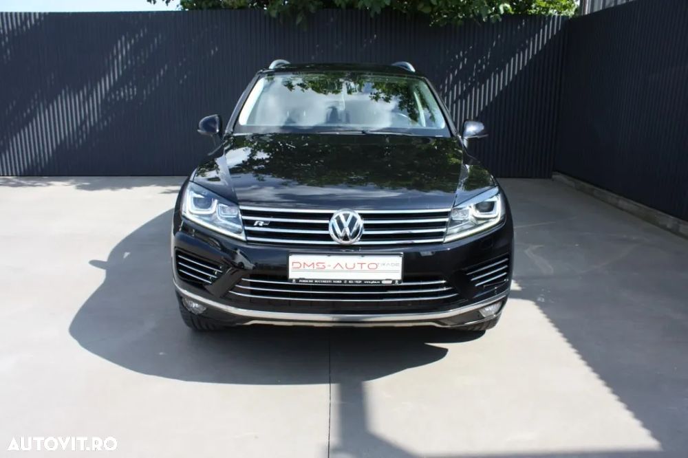 Volkswagen Touareg - 2