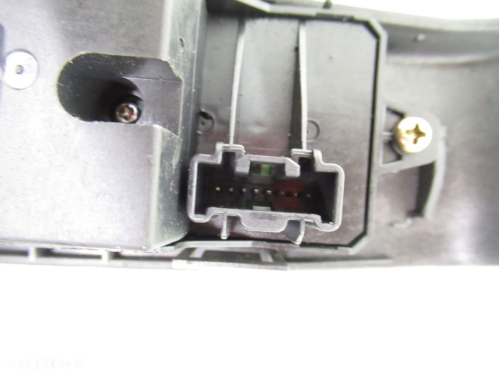 PANEL SZYB MAZDA 5 (CR19) CC65684L6C - 4