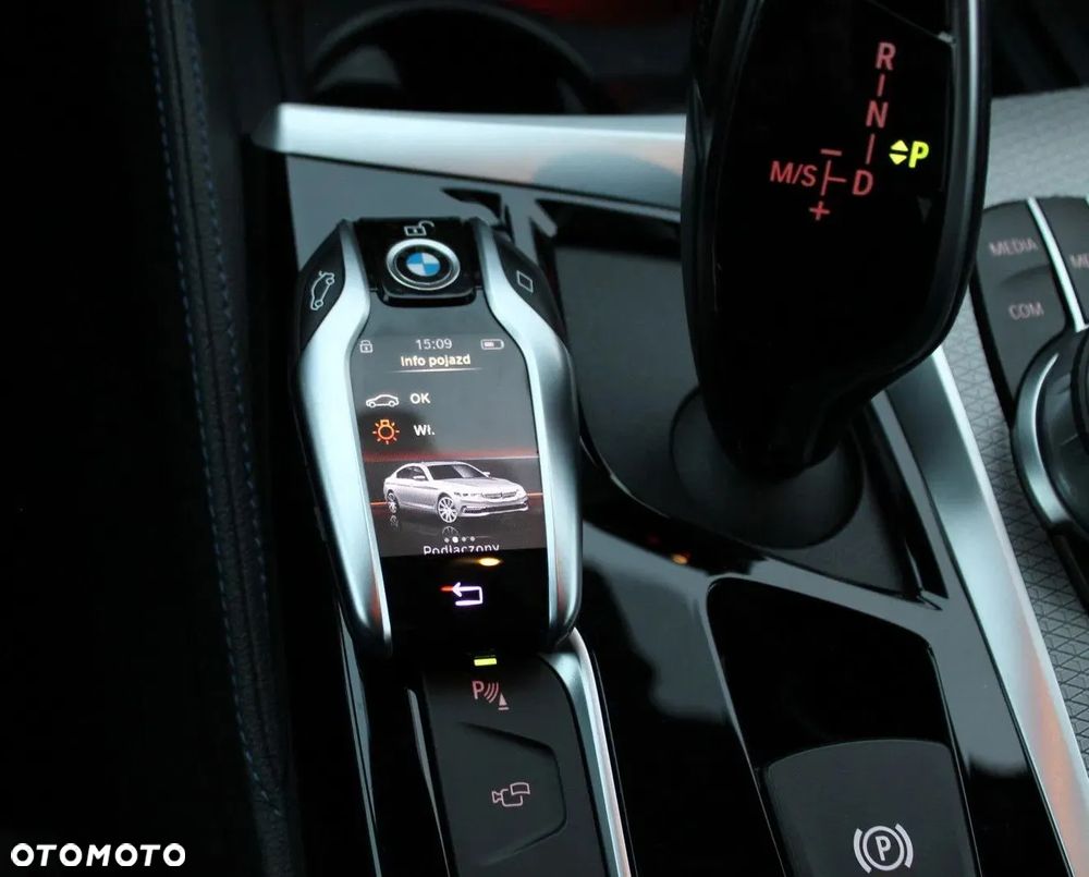 BMW Seria 5 520d xDrive M Sport sport - 6