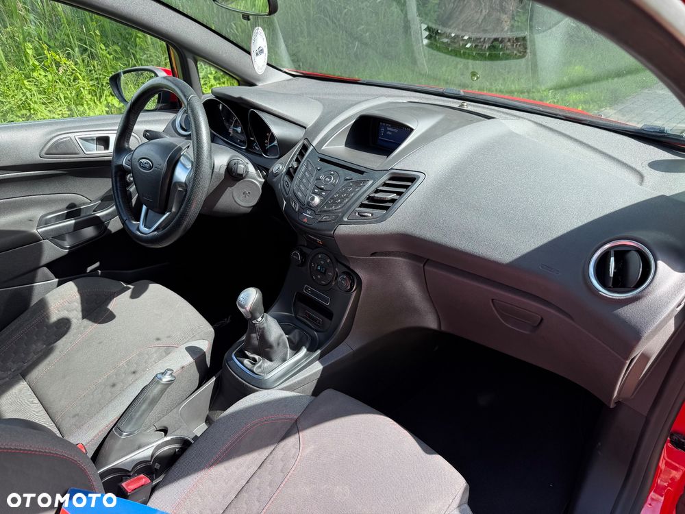 Ford Fiesta 1.0 EcoBoost STart-Stop ST-LINE - 12