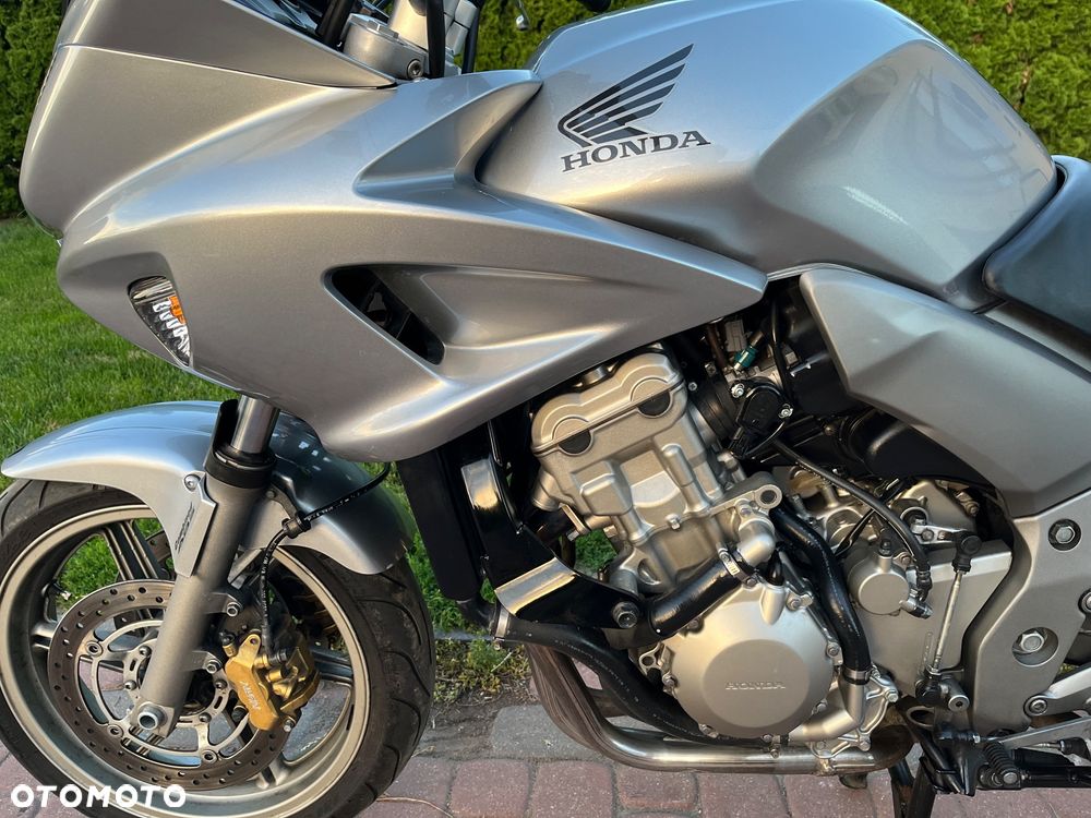 Honda CBF - 24