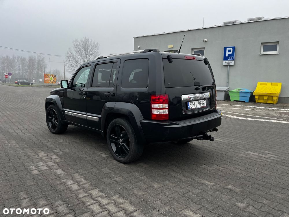 Jeep Liberty - 6