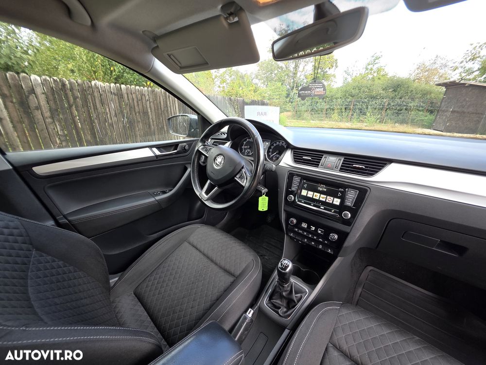 Skoda RAPID 1.0 TSI Drive - 4