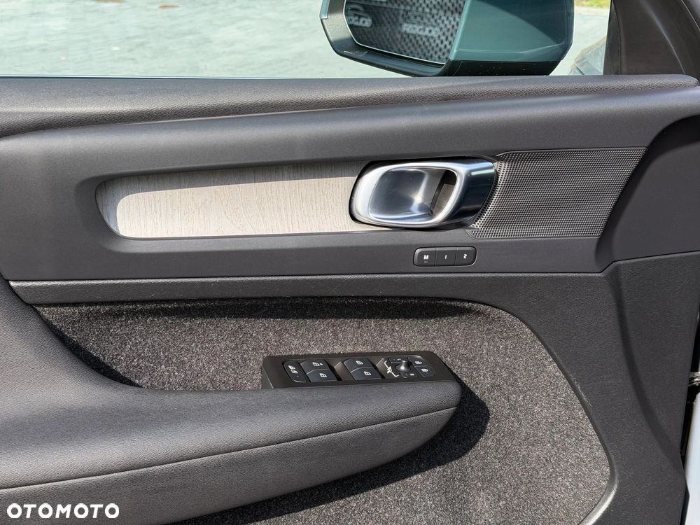 Volvo XC 40 T5 AWD Inscription - 13