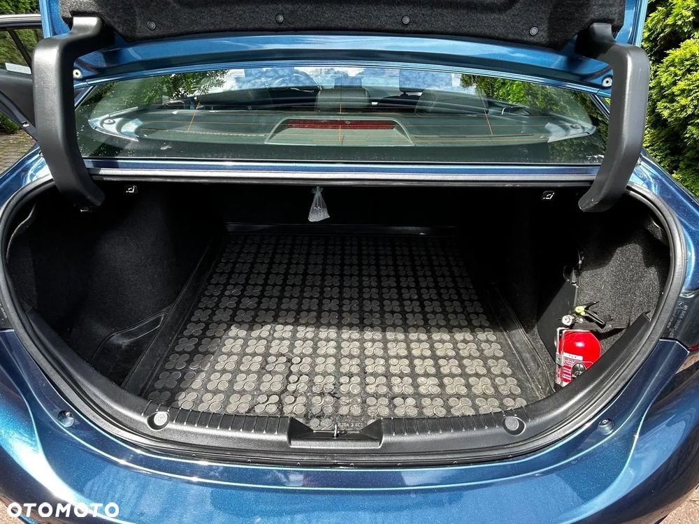 Mazda 3 - 11