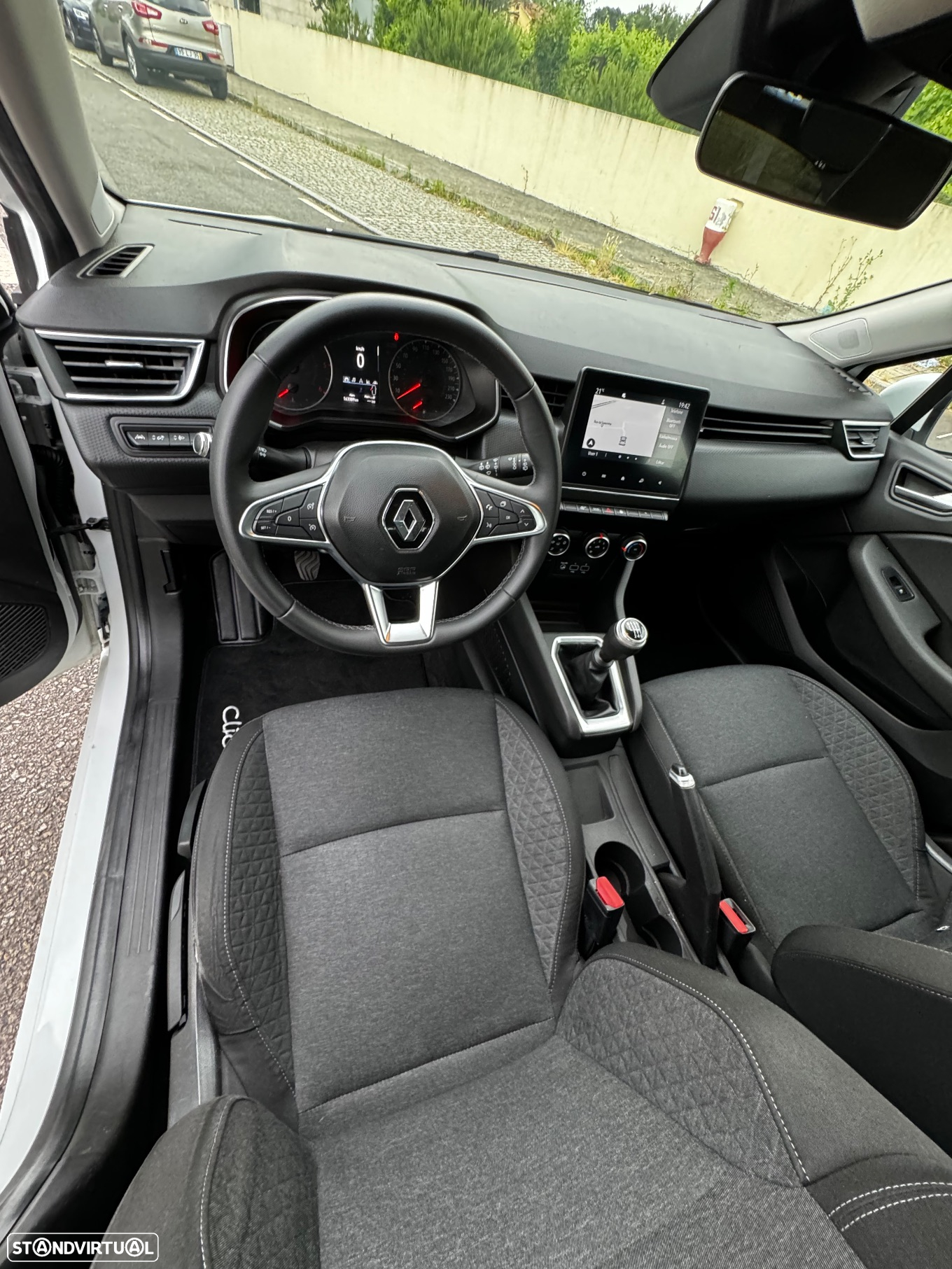 Renault Clio (Energy) dCi 90 Start & Stop INTENS - 10
