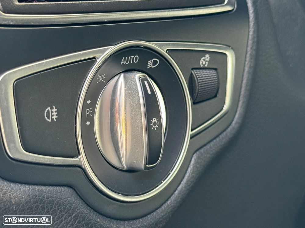 Mercedes-Benz GLC 250 d Coupé AMG Line 4-Matic - 24