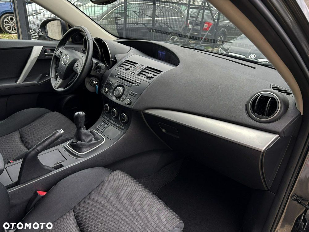 Mazda 3 2.0 Sport Active - 29