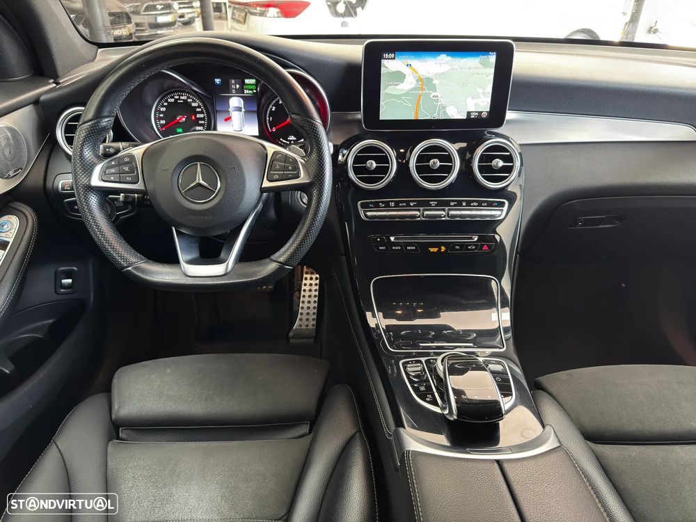 Mercedes-Benz GLC 350 e 4Matic 7G-TRONIC AMG Line - 13