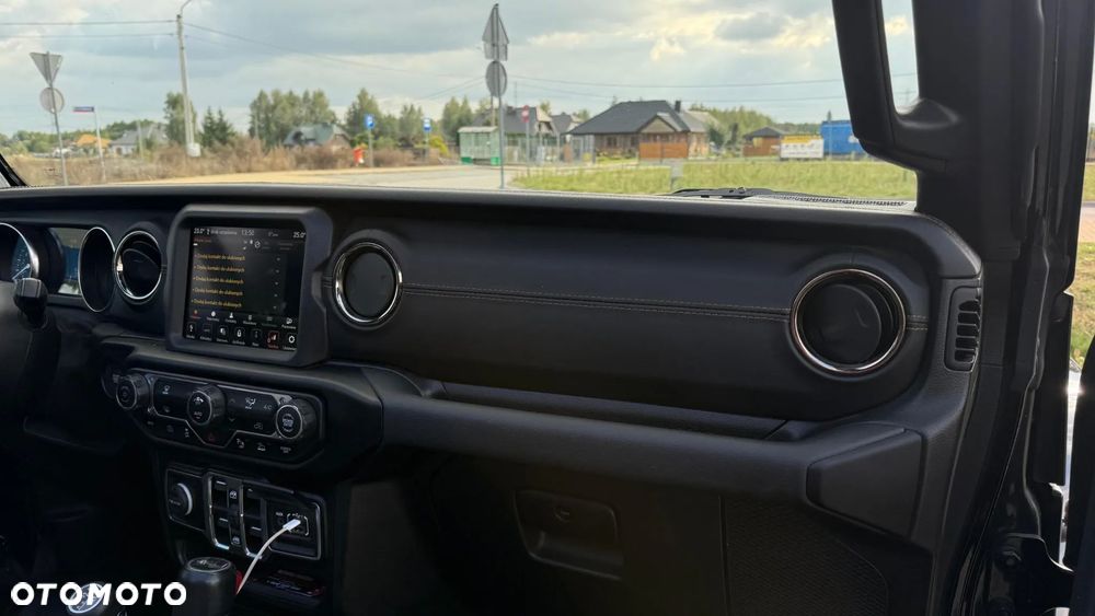 Jeep Wrangler Unlimited 2.0 PHEV Softtop AWD Automatik Sahara - 10