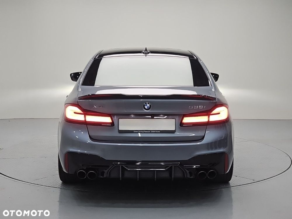 BMW Seria 5 530i xDrive M Sport Edition - 3