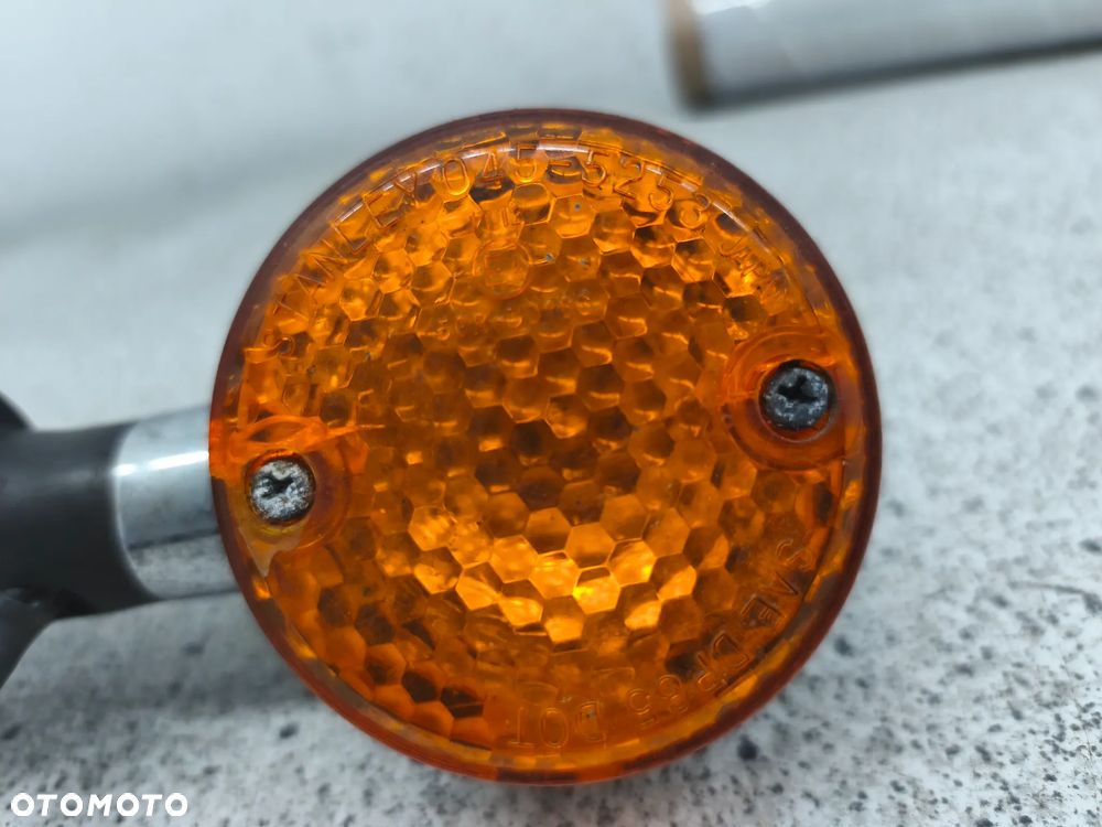 Kierunkowskaz prawy przód Honda VT700 VT 700 VT 1100 VT1100 Shadow 700 1100 - 14