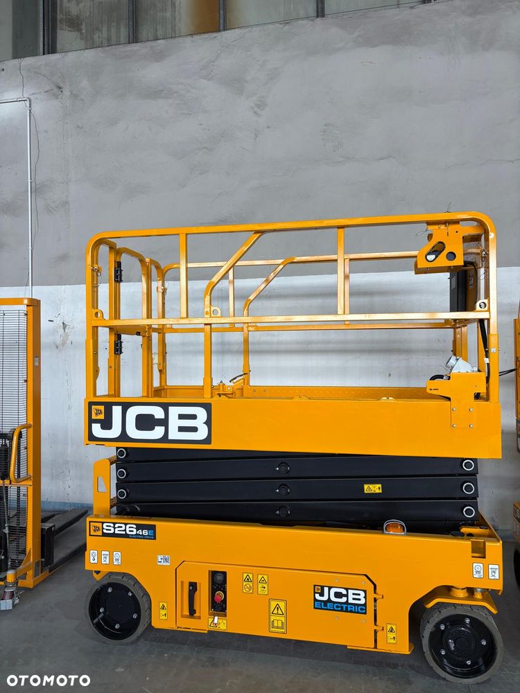 JCB S1932E - 16