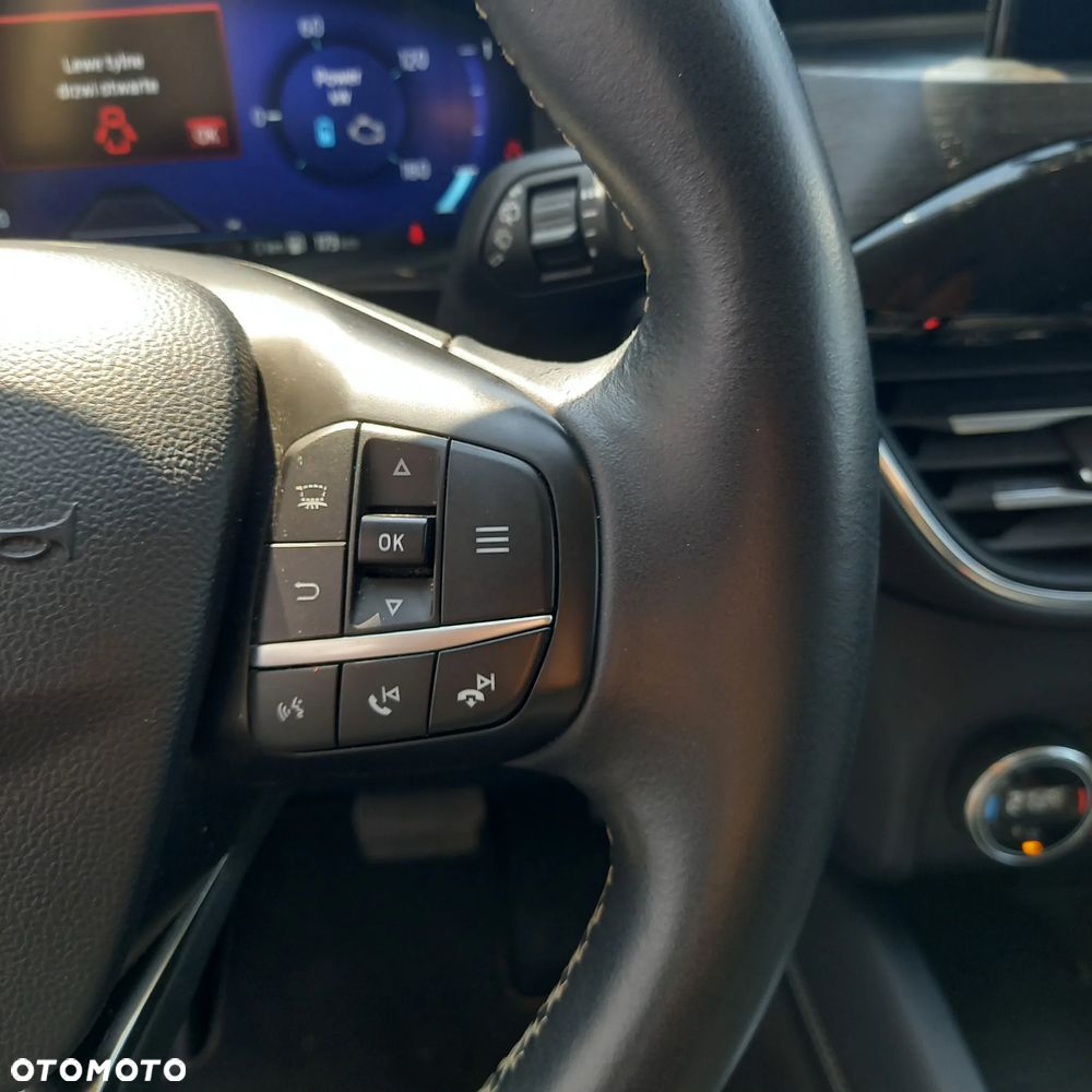 Ford Kuga - 15