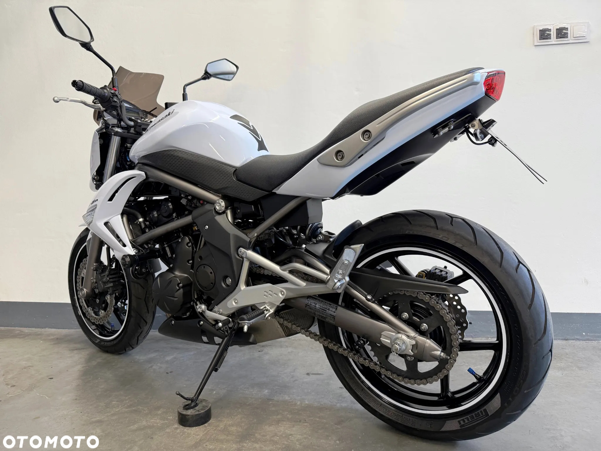 Kawasaki ER - 4
