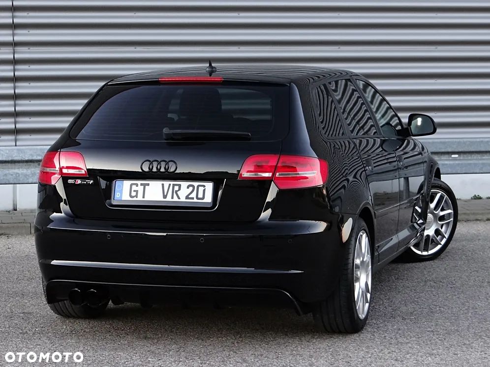 Audi A3 Sportback 1.8 TFSI quattro Ambiente - 13