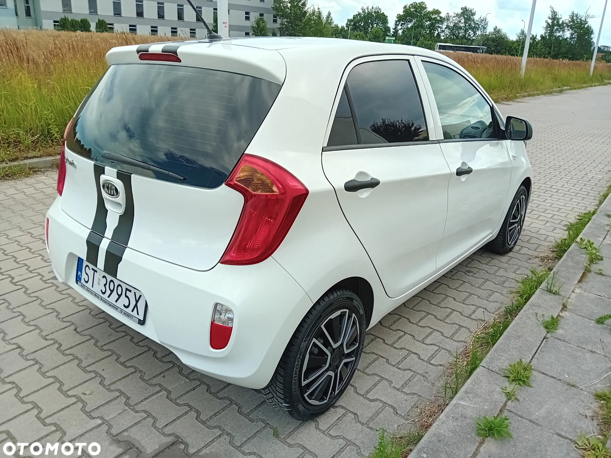 Kia Picanto 1.0 Attract - 3