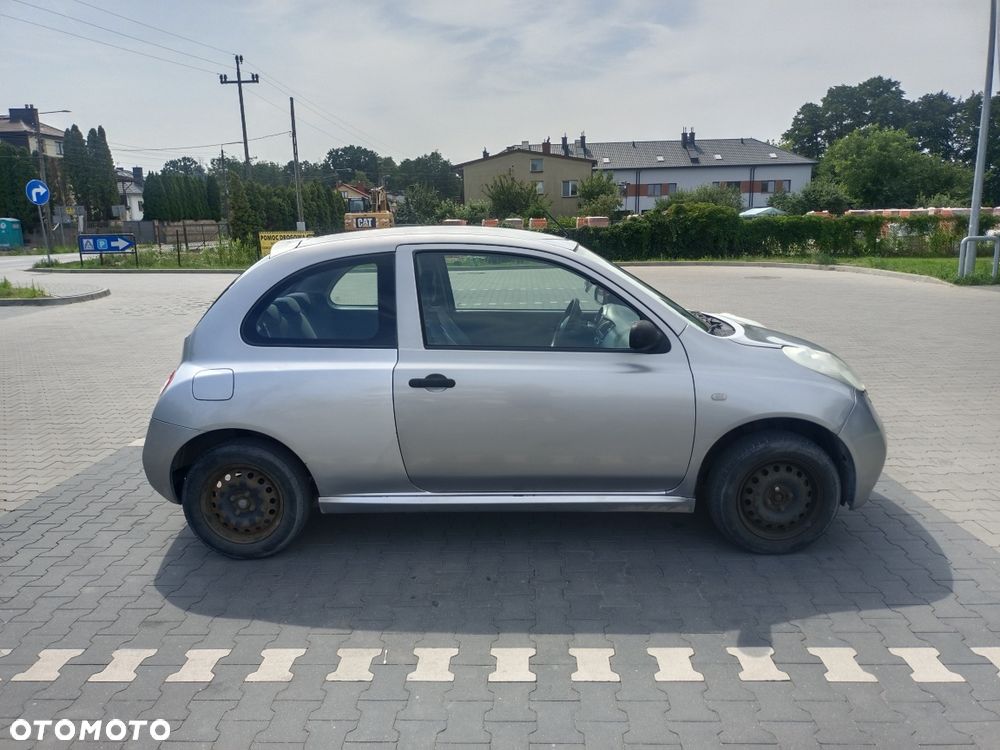 Nissan Micra - 4