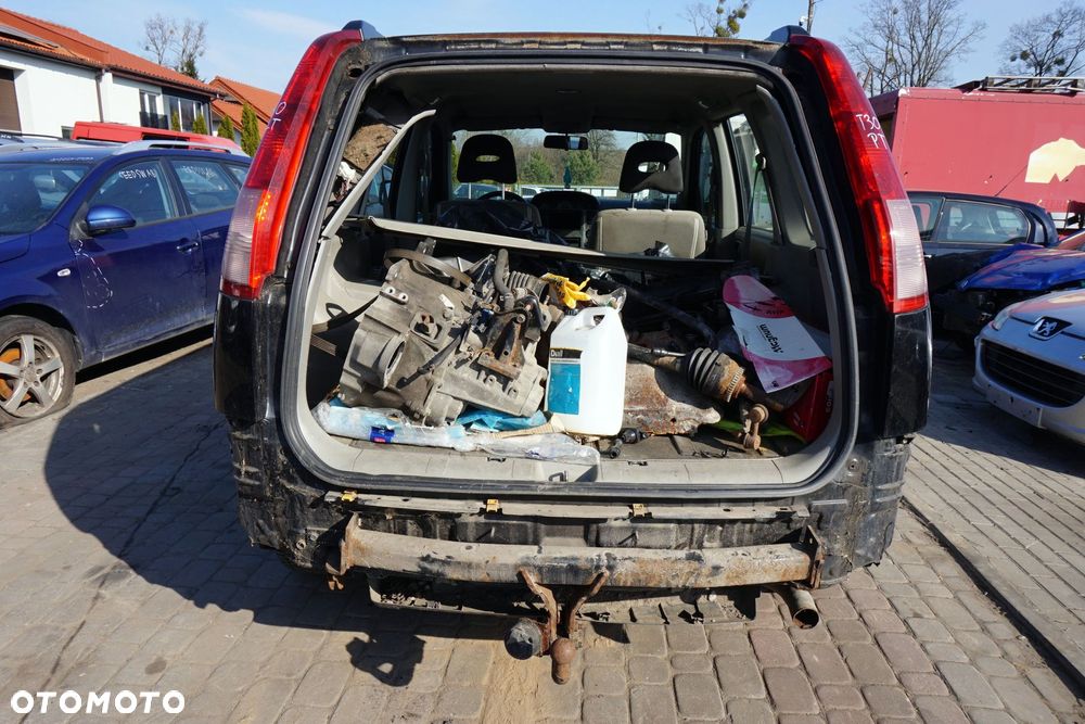 NISSAN X-TRAIL T30 I 2006 KH3 2.0 16V QR20DE 140KM 2WD MT5 CZARNY na części - 4