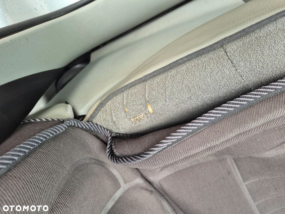 Renault Kangoo 1.6 16V Privilege - 20