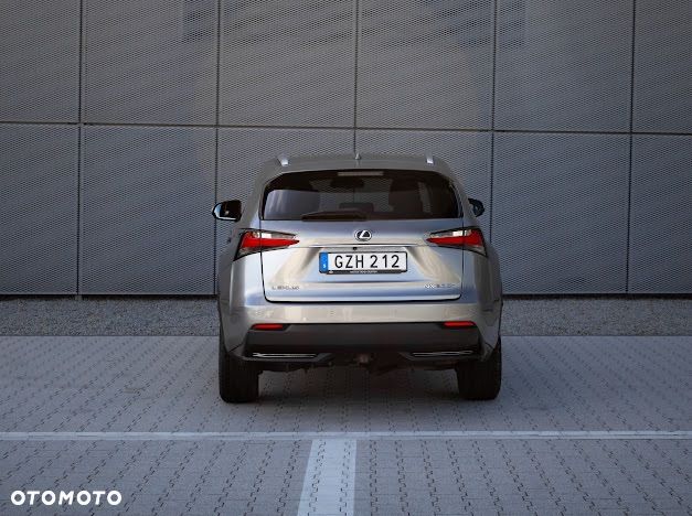 Lexus NX 300h Elegance AWD - 5